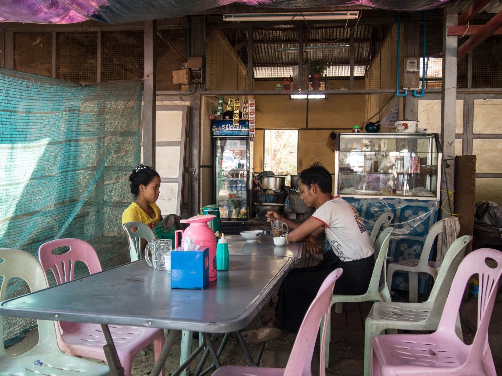 gdzie jadać w Birmie, knajpy w Myanmar