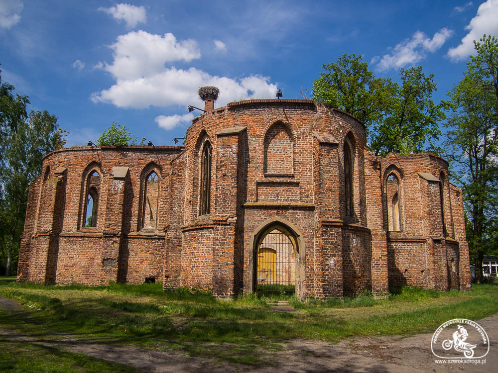 ruiny kościoła Bierutów